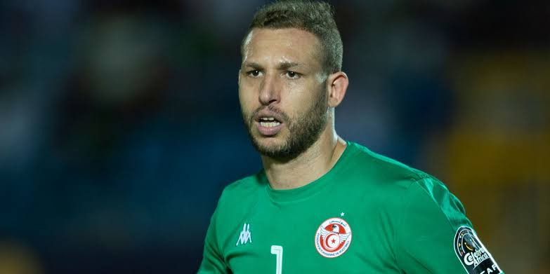 حارس منتخب تونس يكشف لـ«المصرية» حقيقة اعتزاله الكرة 